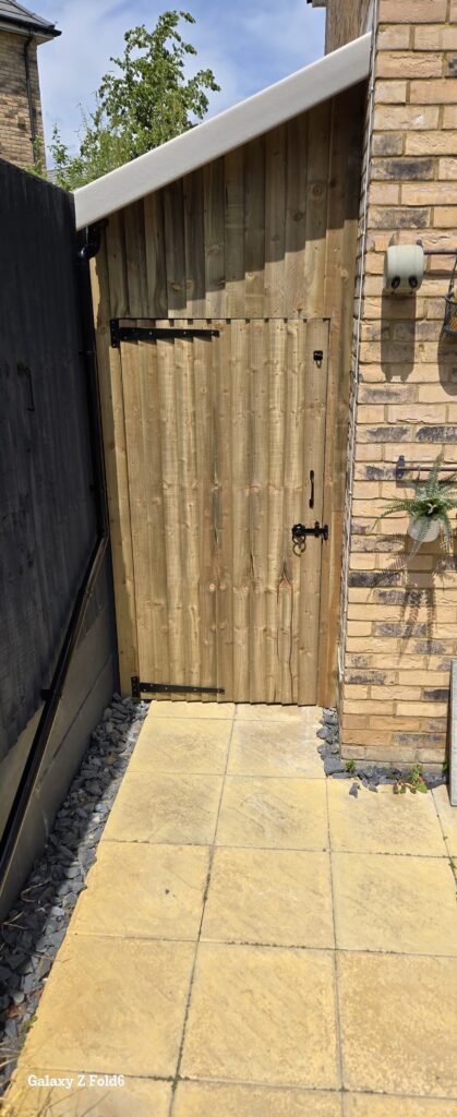 Side entrance installation in Kent